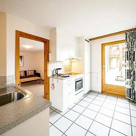 Chasa Allegra Inn *