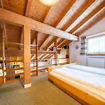 Chasa Allegra Inn
