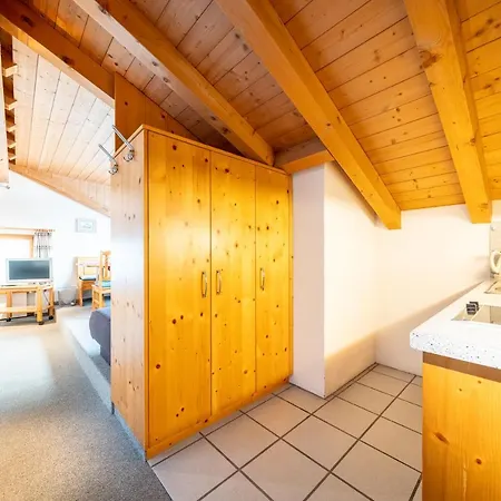 여관 Chasa Allegra 프탄