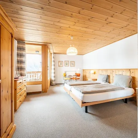 여관 Chasa Allegra *