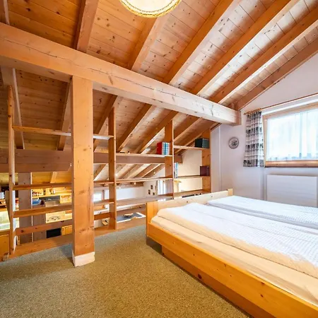 Chasa Allegra 여관